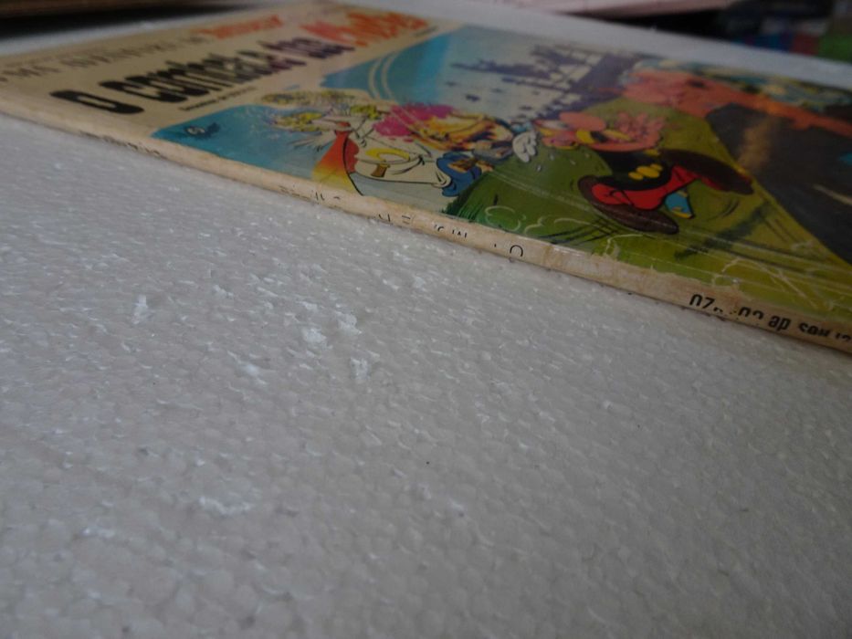 Livro Meribérica Astérix o combate dos chefes