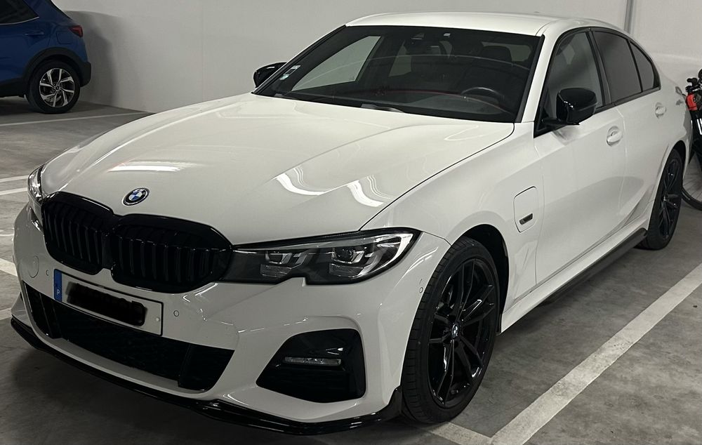BMW  320e  Pack M   Auto Berlina