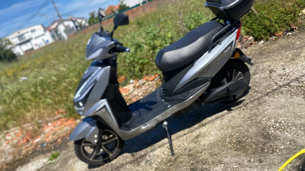 Moto eletrica usada