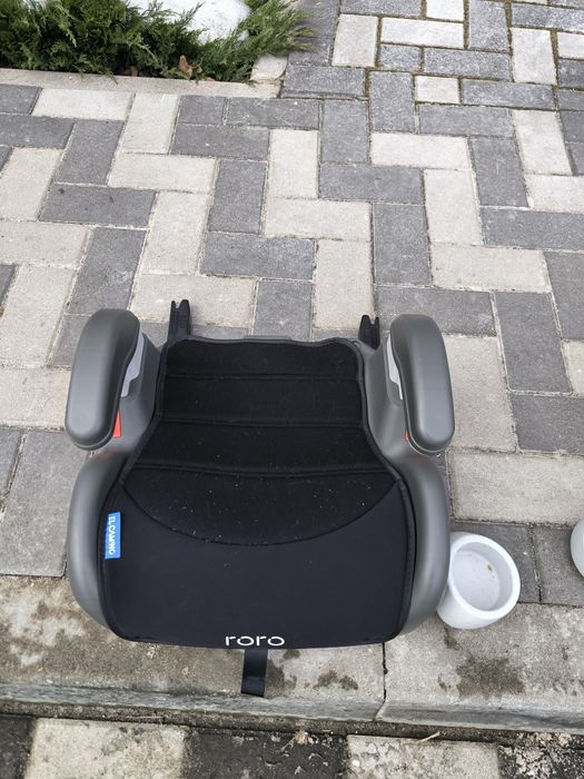 Бустер  Roro Isofix