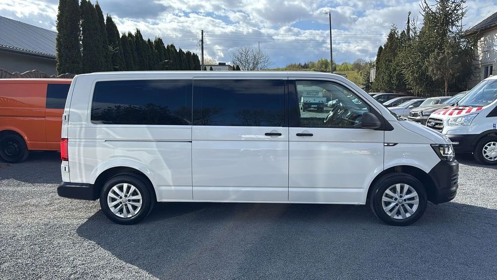 Volkswagen Transporter 2,0 TDI 102KM Długi 9 osób