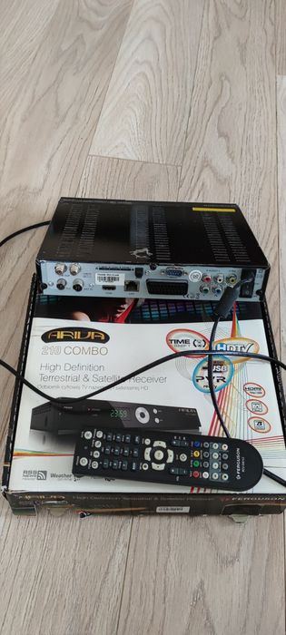 Tuner dekoder Ferguson Ariva 210 Combo
