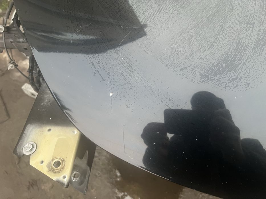 Капот Tesla model 3