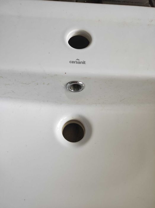 Umywalka ceramiczna