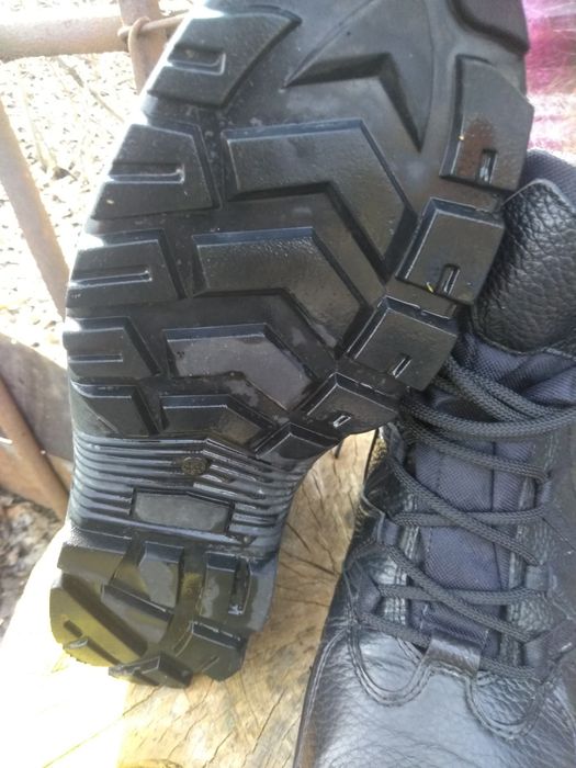 Продам берцы в отличном состоянии