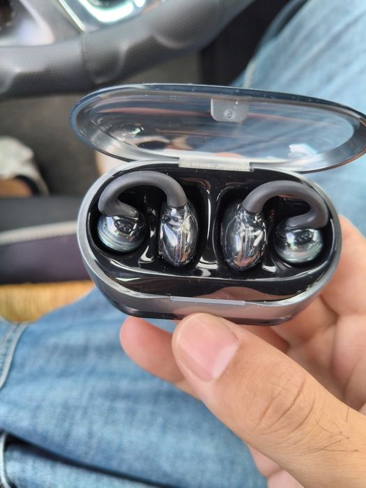 jblsoundgearclips
