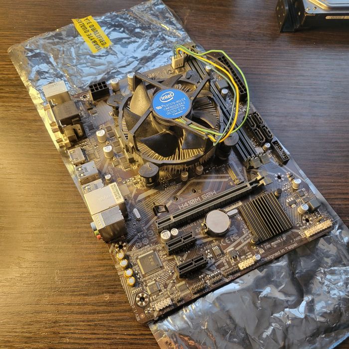 Ігровий комплект Intel i3-10100F + Gigabyte H410M S2H (LGA1200)