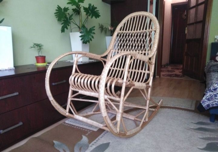 Нове крісло плетене гойдалка , качалка кресло , лоза, плетене з лози