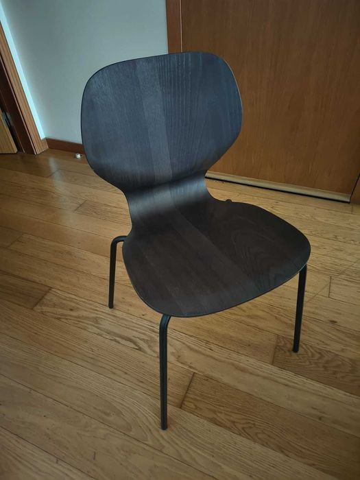 Cadeira elegante como nova
