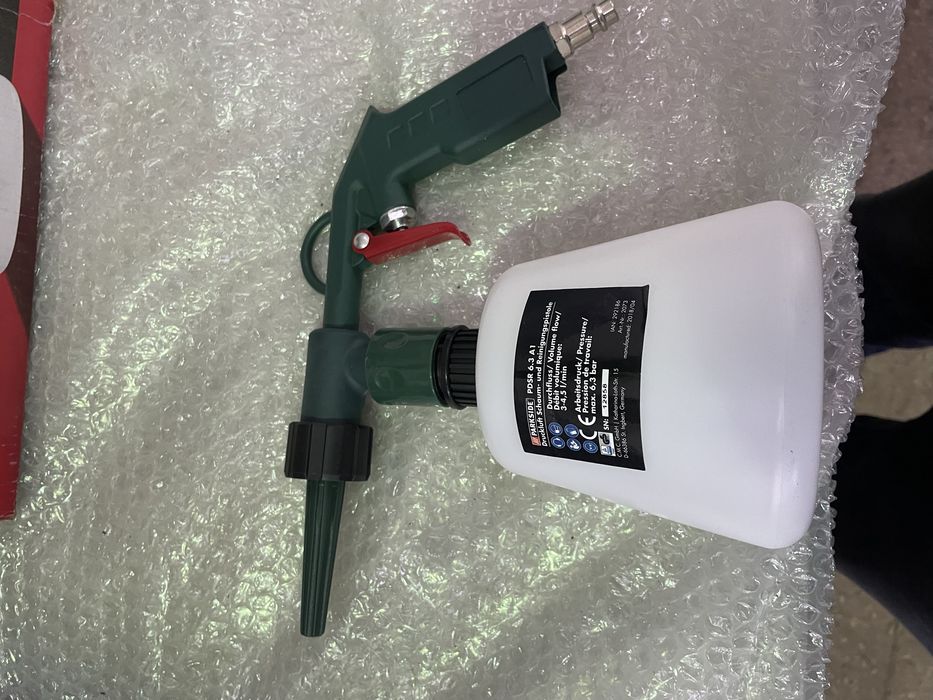 Миючий пістолет мийка