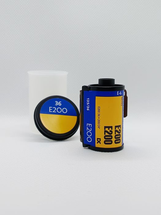 Rolo fotográfico Kodak Ektachrome E200 (35mm)