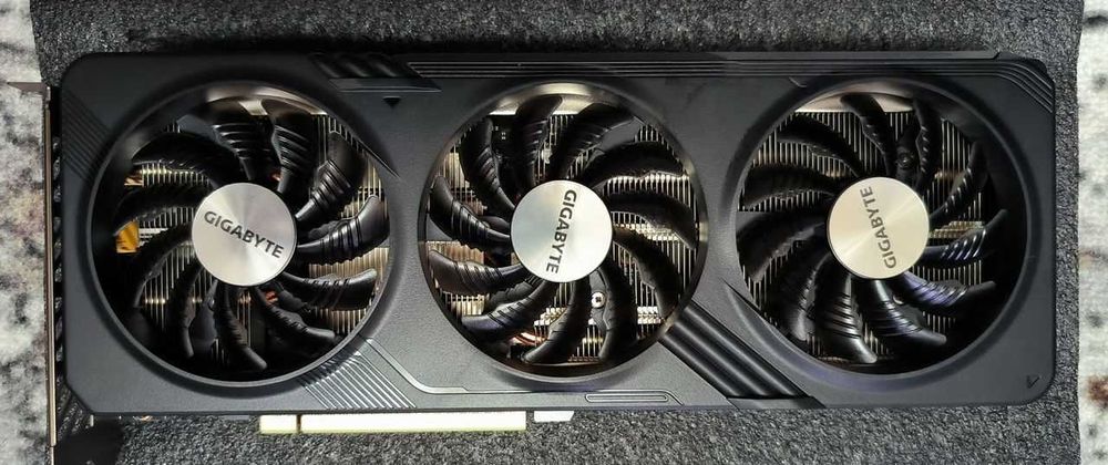 Gigabyte Geforce RTX 4060 Терміново!