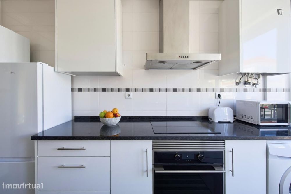 Quarto - localizado em Alvalade Lisbon