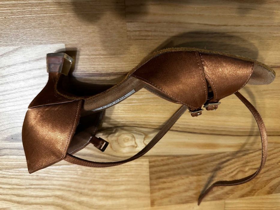Buty taneczne KOZDRA 35 - używane