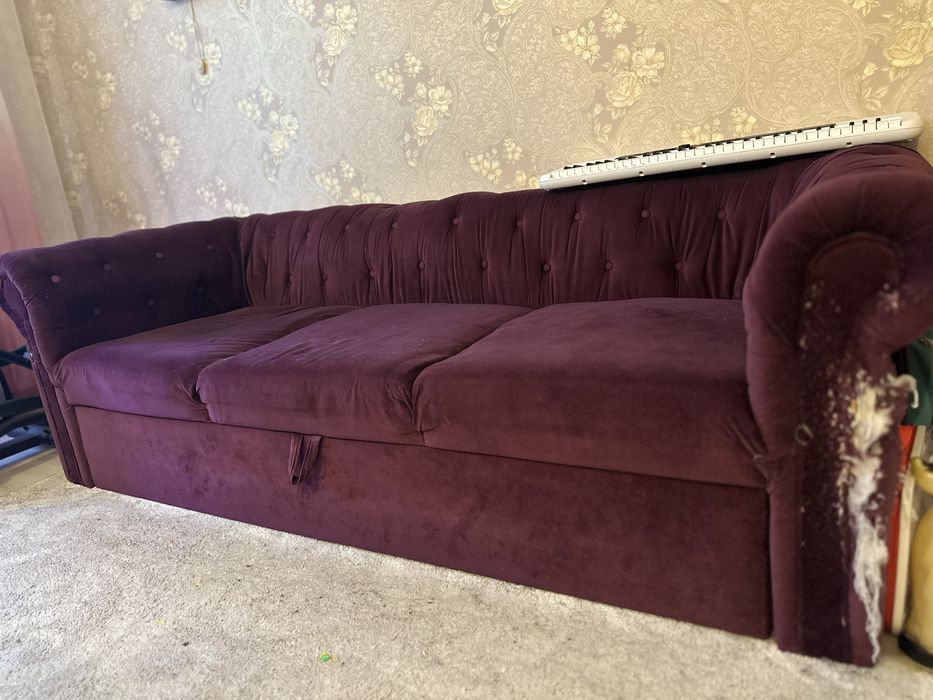 Продам 2 кресла с диваном честер