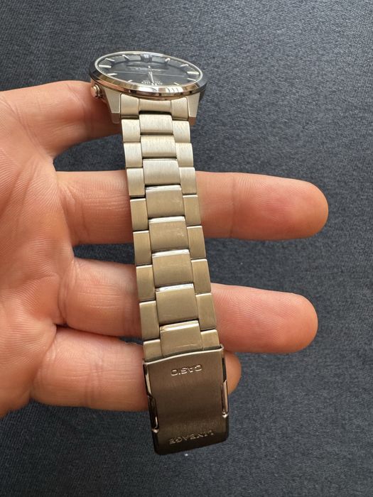 Zegarek casio lineage