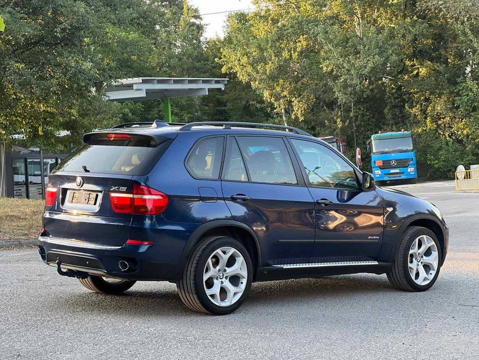 Продам BMW X5 E70 СРОЧНО!