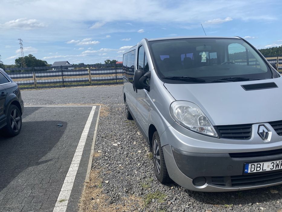 Samochód osobowy Renault Trafic