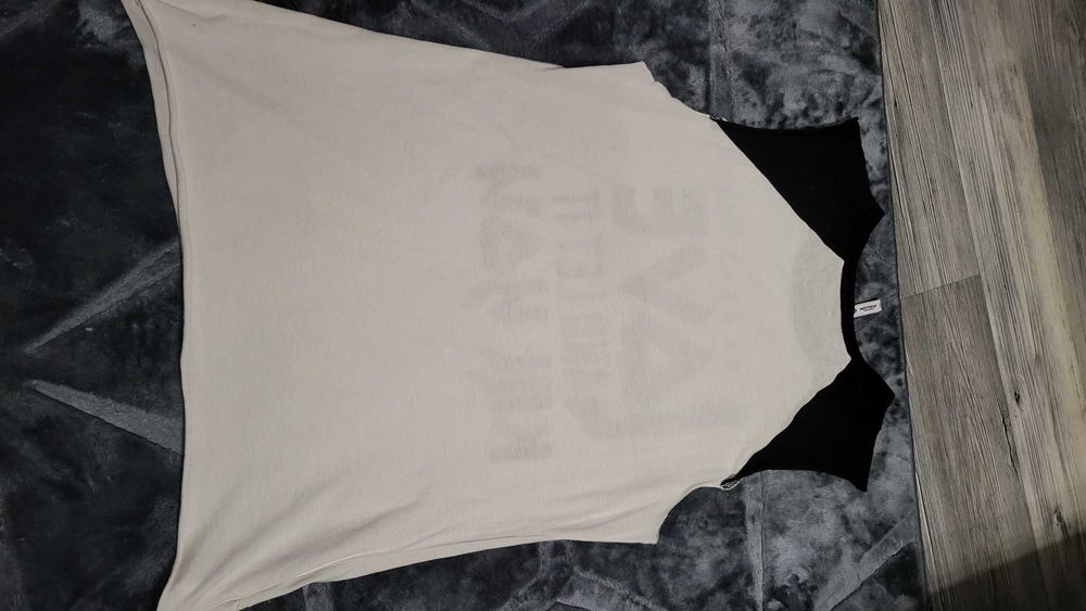 T-shirt bluzka biało czarna cropp XS
