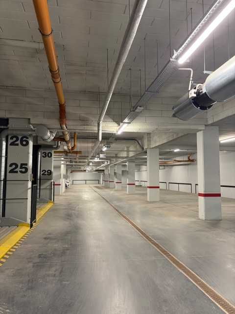 Miejsce garażowe Północna 24 - na wynajem