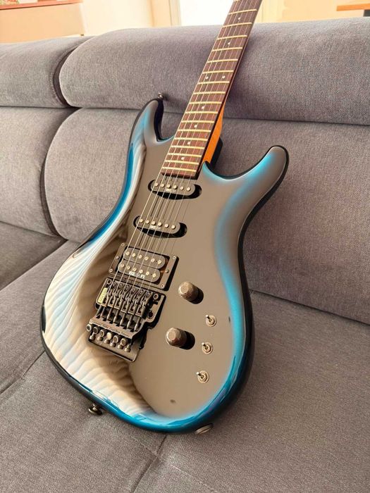 Ibanez 540R Bright Blue Burst (BB), Pre Satriani 1987