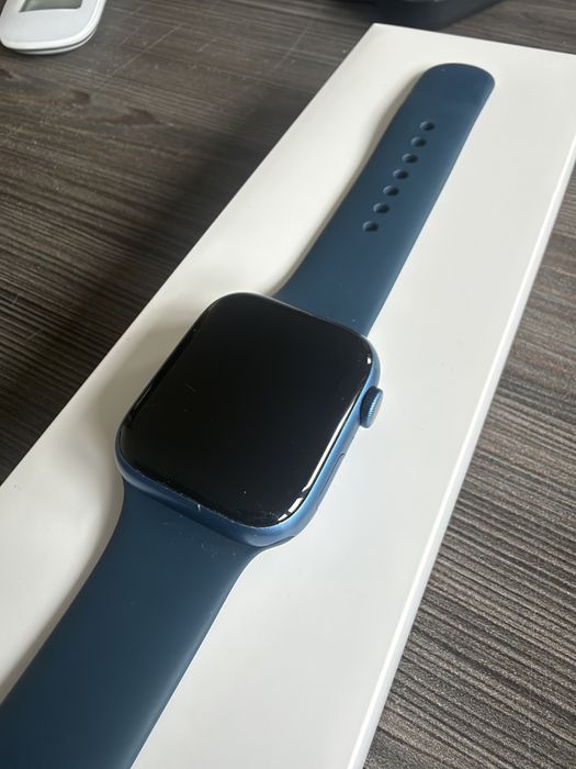 Apple Watch Series 7. 45mm