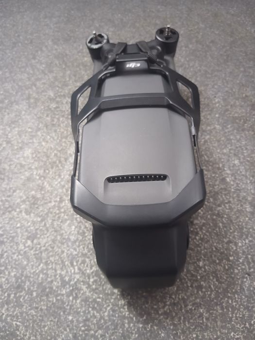 DJI Mavic 3 Pro .