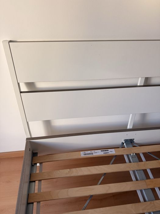 Cama ikea de 140 cm