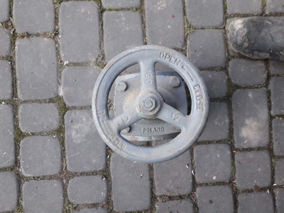 Zasuwa 2 cale nowa Polska