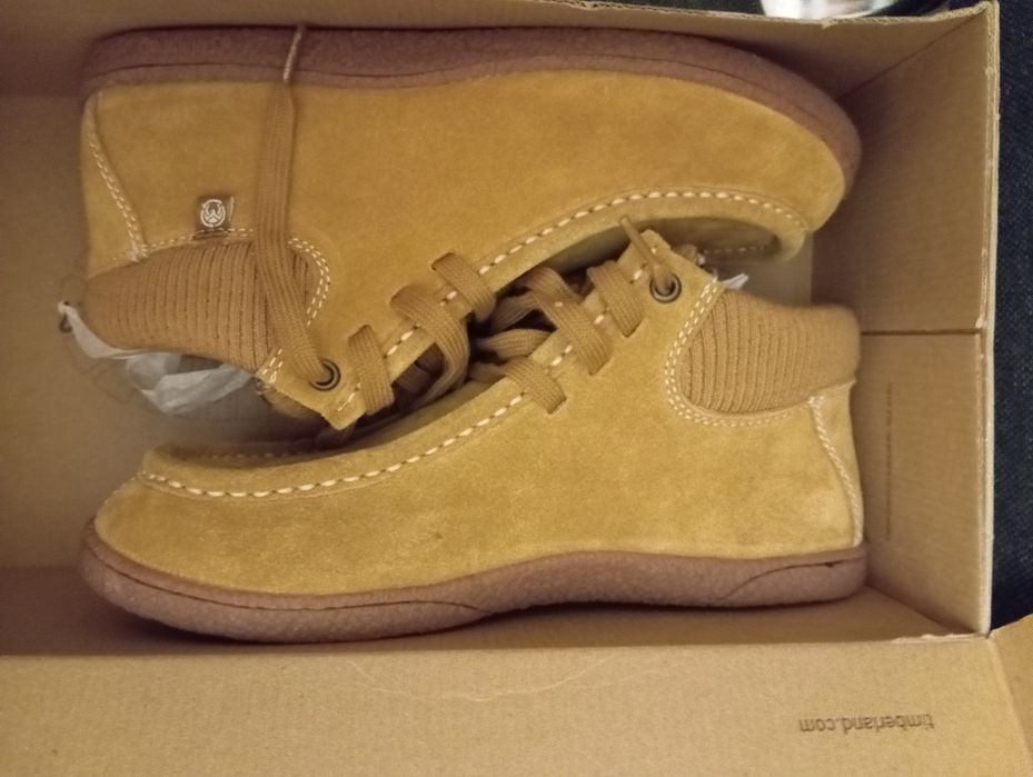 Ботинки замшевые