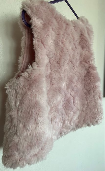 Futerkowa kamizelka H&M 122 cm.