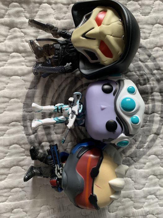 Funko Pops - StarWars, DC, Overwatch e DragonBall Z