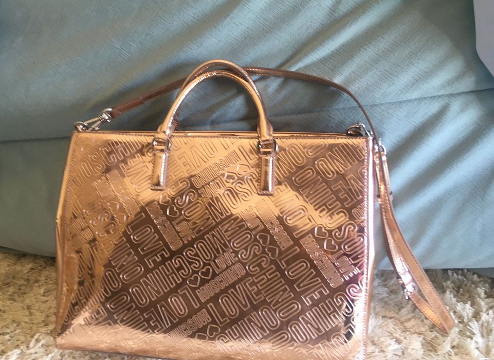 Mala Love Moschino NOVA!!!