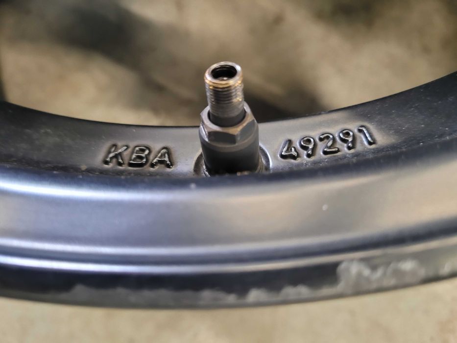 Felgi Aluminiowe r 17 komplet 5 x 112 czarne