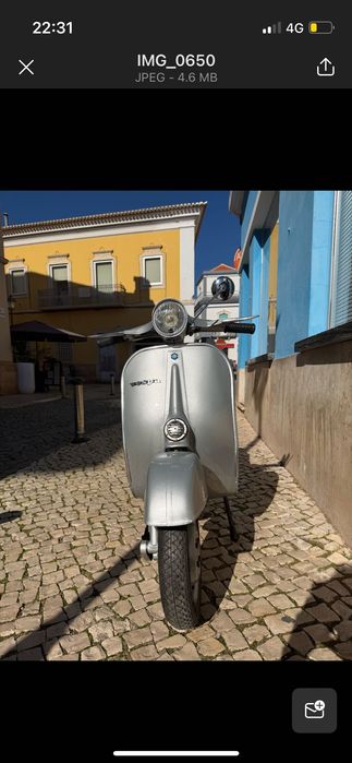 Vespa 50s numerada