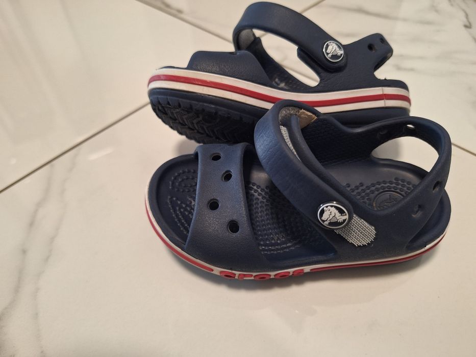 Sandałki chłopięce crocs