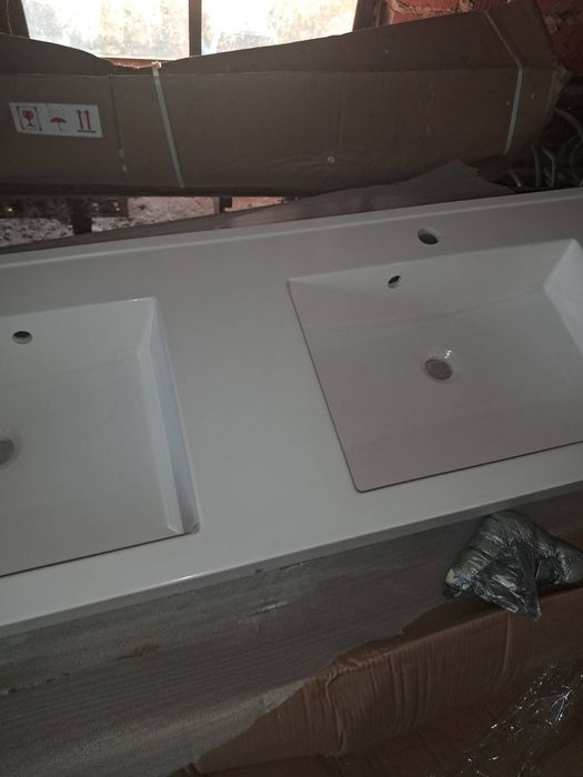 Umywalka podwójna biała