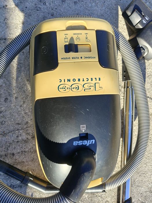 Aspirador ufesa 1500