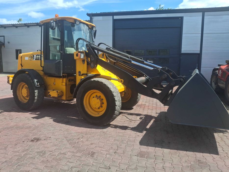 Ładowarka kołowa jcb 411 ht r. 2004 zamiana mozliwa