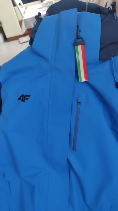 Damska kurtka narciarska 4F