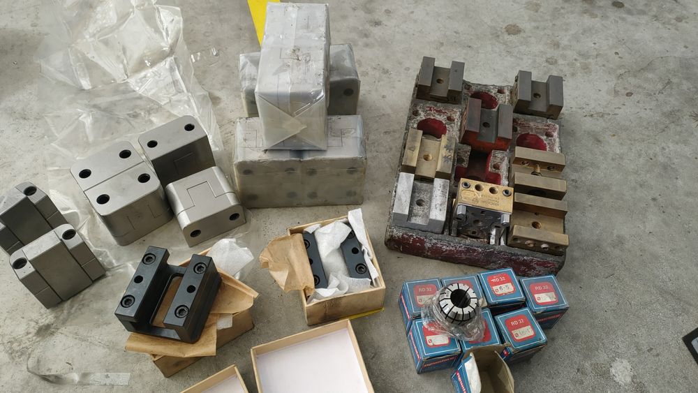 Mold Materials64584386048643123