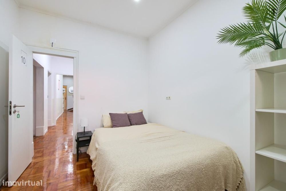 Quarto - localizado em Alameda Lisbon