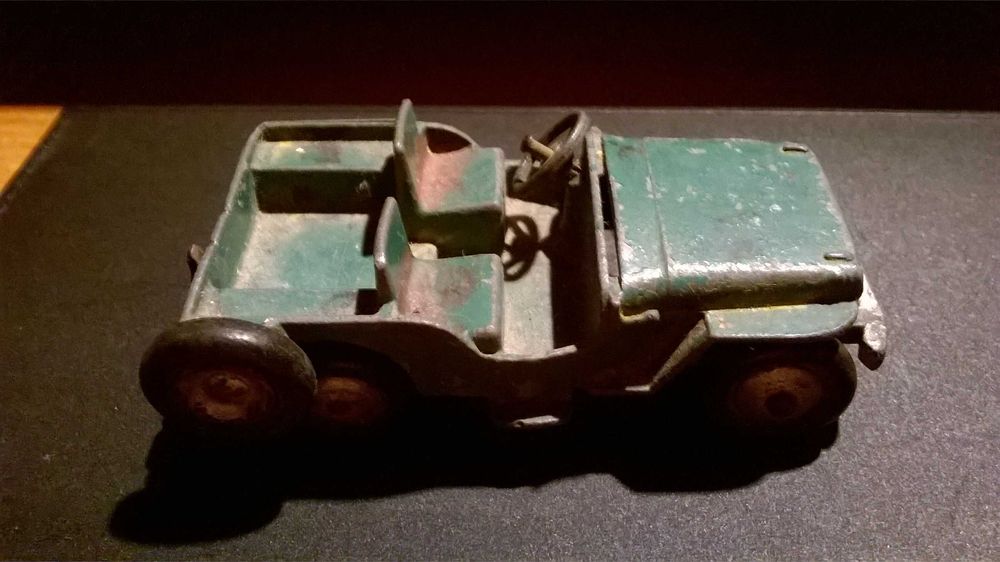 DINKY TOYS + MECCANO Lote 02 de Vários