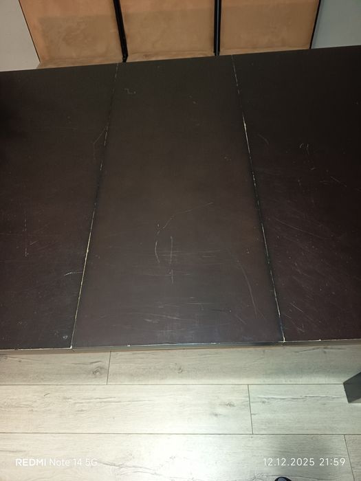 Stół 6 lub 8 krzeseł