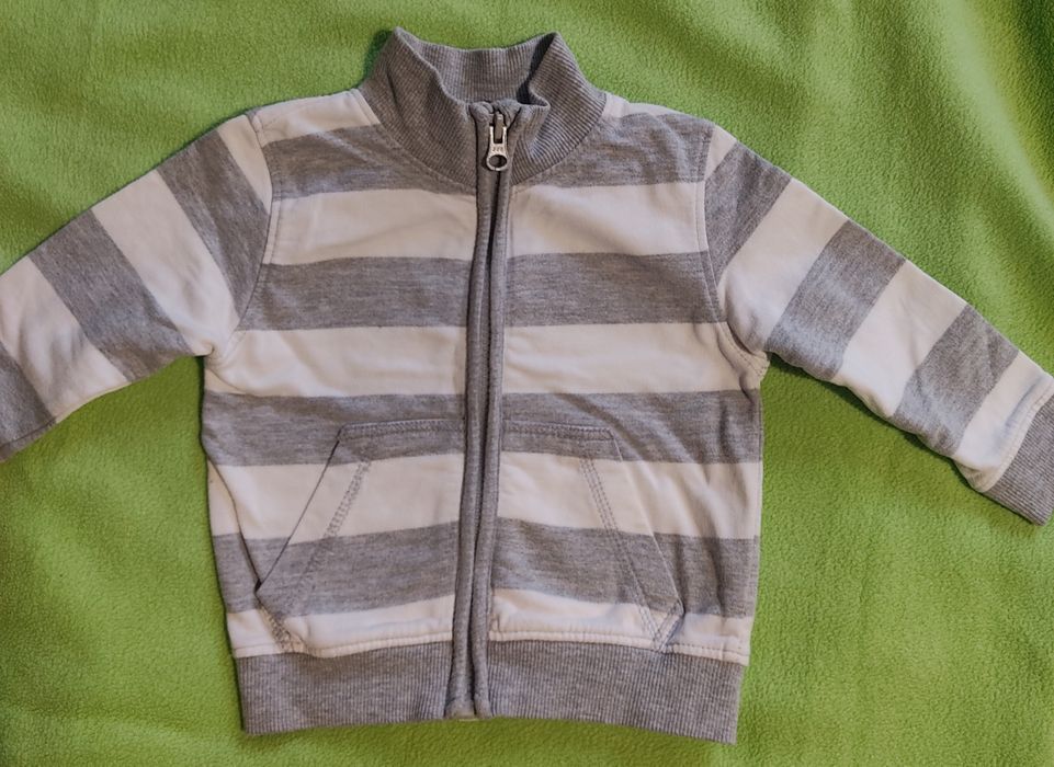 Продам дитячий одяг