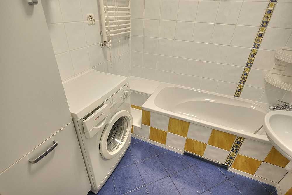 2 pokoje, balkon, klimatyzacja