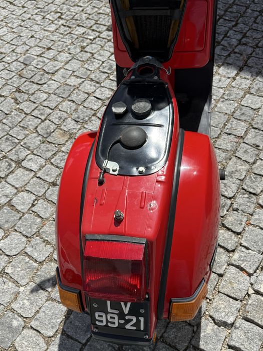 Vespa T5 à venda – Clássica, rara e cheia de personalidade