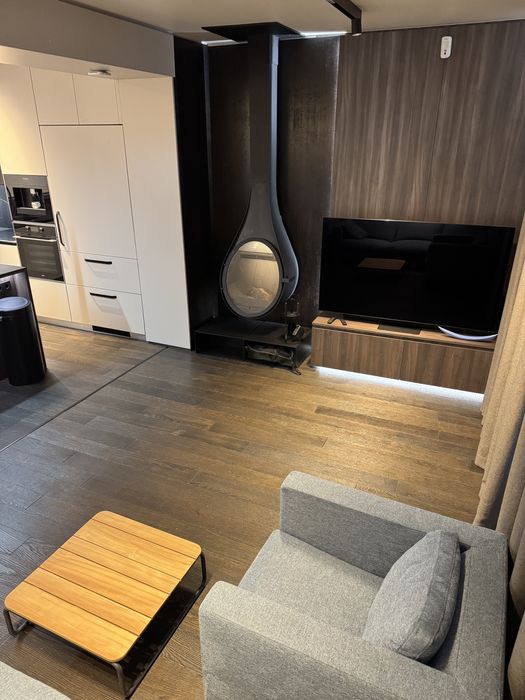 Оренда сучасного будинку-дачі в Нових Безрадичах 30хв до центру Києва