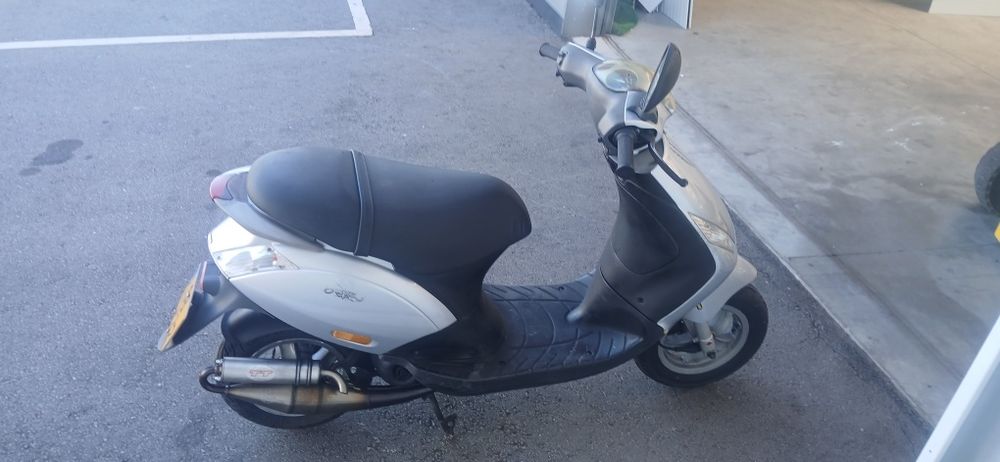 Vendo yamaha Aerox, Piaggio zip