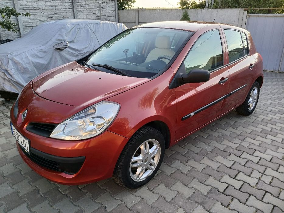 Renault Clio з кондиціонером